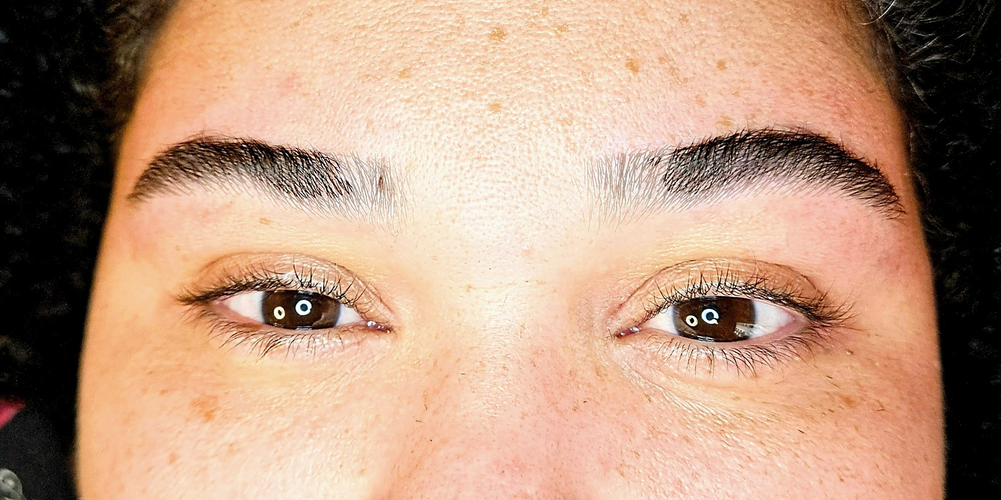 Depois do design de sobrancelhas — Susan Beauty